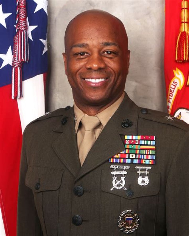 Melvin Jerome Brown Biography, Age, Height, Wife, Net Worth, Family