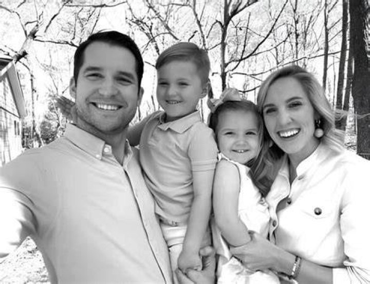 Mike Fisher Biography, Age, Height, Wife, Net Worth, Family