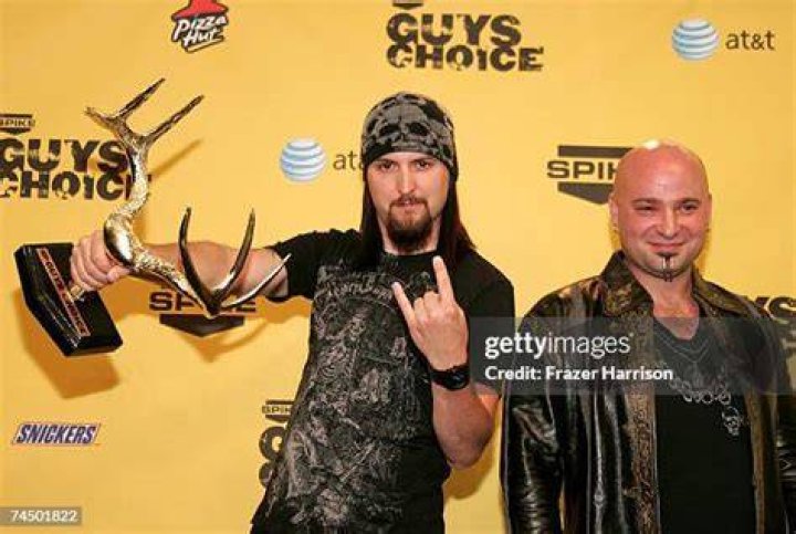 Mike Wengren Biography, Age, Height, Wife, Net Worth, Family