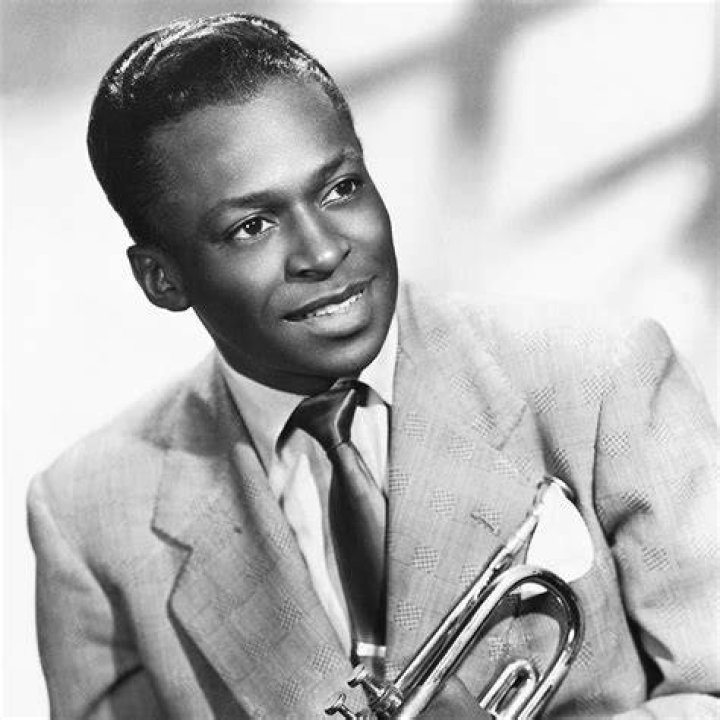 Miles Davis Biography, Age, Height, Wife, Net Worth, Family