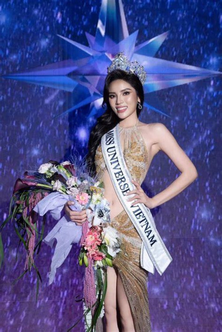 Nguyen Cao Ky Duyen Biography, Age, Height, Husband, Net Worth, Family