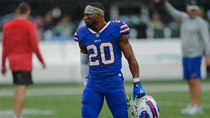 Nyheim Hines biografía, edad, altura, esposo, net worth, familia