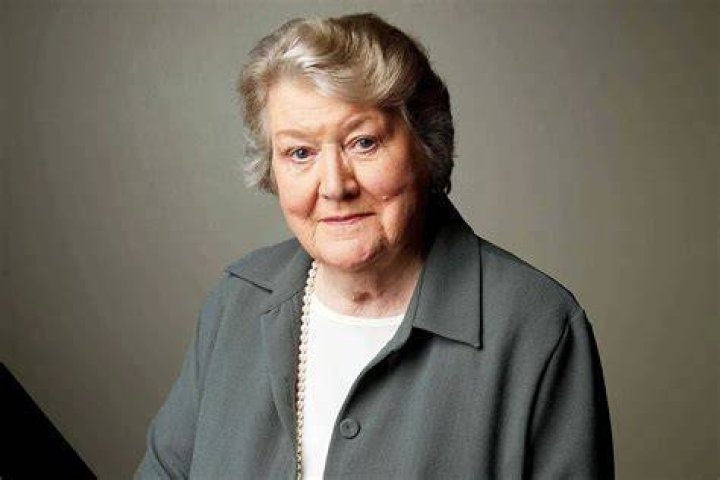 Patricia Routledge Biography, Age, Height, Husband, Net Worth, Family