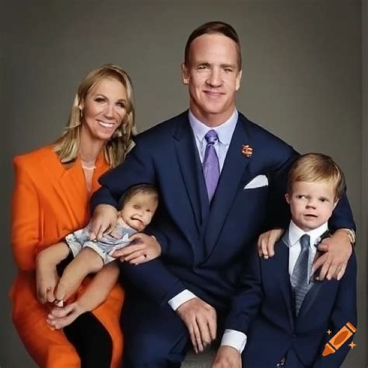 Peyton Manning Biography, Age, Height, Wife, Net Worth, Family