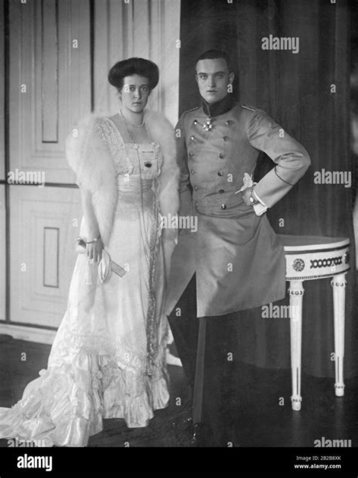 Prince Heinrich Ruzzo Reuss of Plauen Biography, Age, Height, Wife, Net Worth, Family