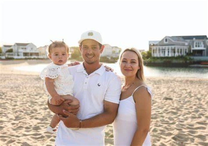 Quinton de Kock Biography, Age, Height, Wife, Net Worth, Family