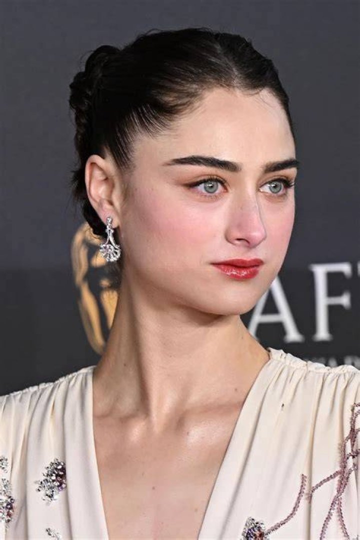 Raffey Cassidy Biography, Age, Height, Husband, Net Worth, Family