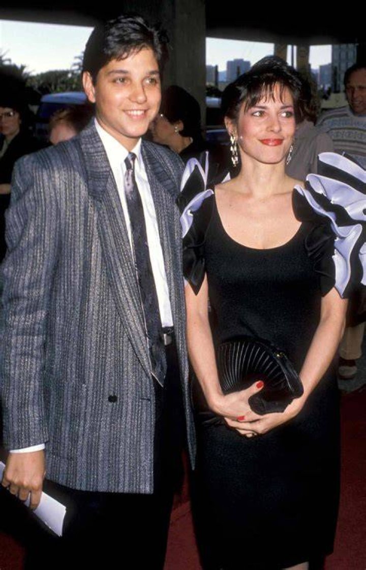 Ralph Macchio Biography, Age, Height, Wife, Net Worth, Family