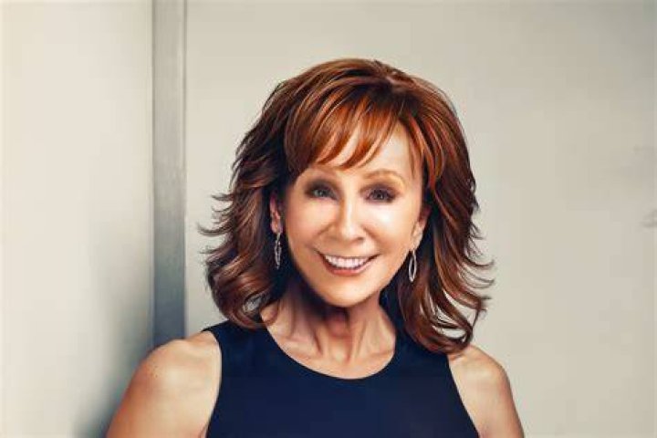 Reba McEntire Biography, Age, Height, Husband, Net Worth, Family