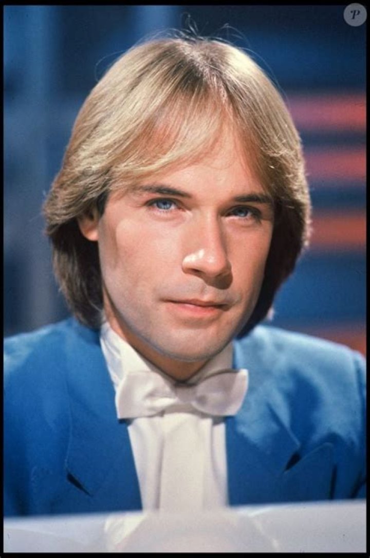 Richard Clayderman biografía, edad, altura, esposo, net worth, familia