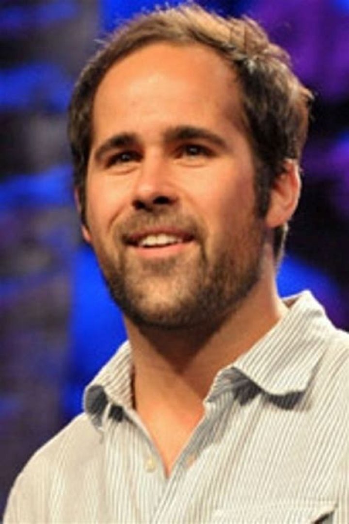 Ronnie Vannucci Jr. Biography, Age, Height, Wife, Net Worth, Family