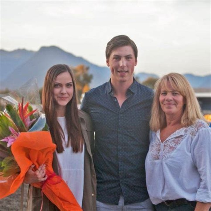 Ryan Nugent-Hopkins Biography, Age, Height, Wife, Net Worth, Family