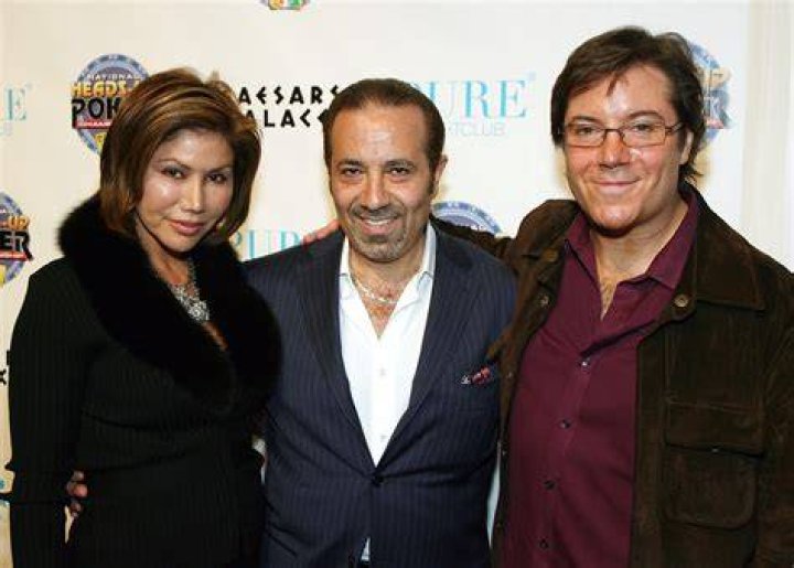 Sam Farha Biography, Age, Height, Wife, Net Worth, Family
