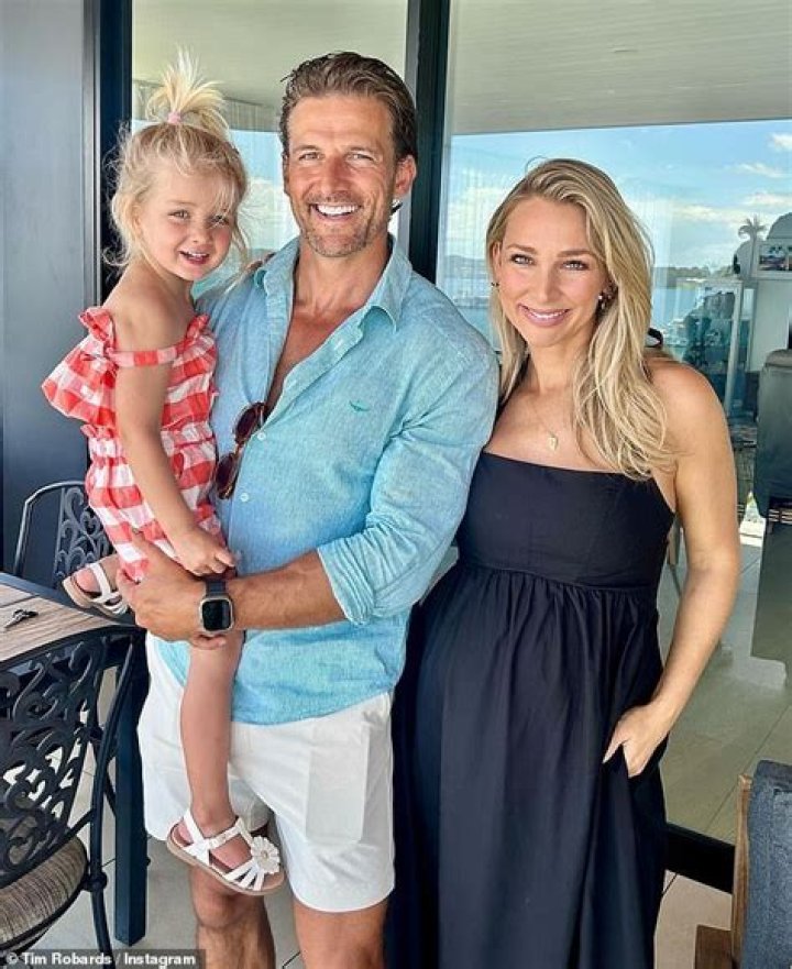 Sam Robards Biography, Age, Height, Wife, Net Worth, Family