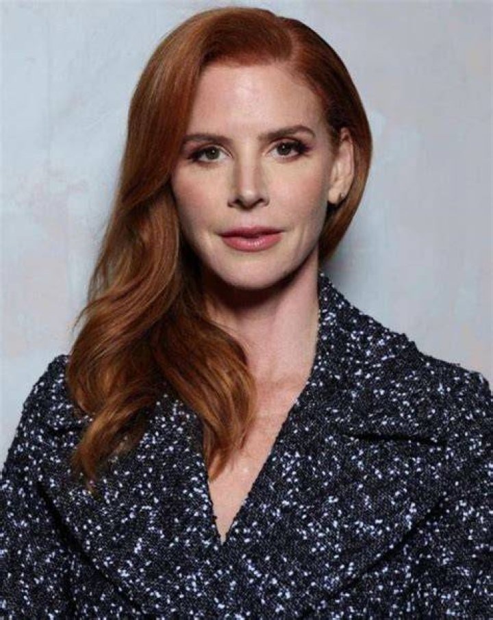 Sarah Long Biography, Age, Height, Husband, Net Worth, Family
