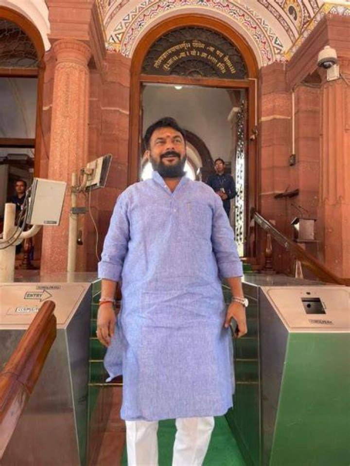Satej Patil Biography, Age, Height, Wife, Net Worth, Family
