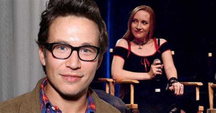 Scarlett Pomers Biography, Age, Height, Husband, Net Worth, Family