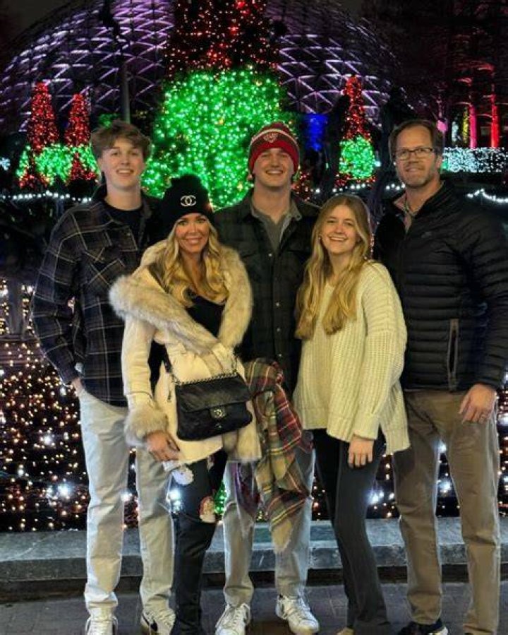 Sean Pronger Biography, Age, Height, Wife, Net Worth, Family