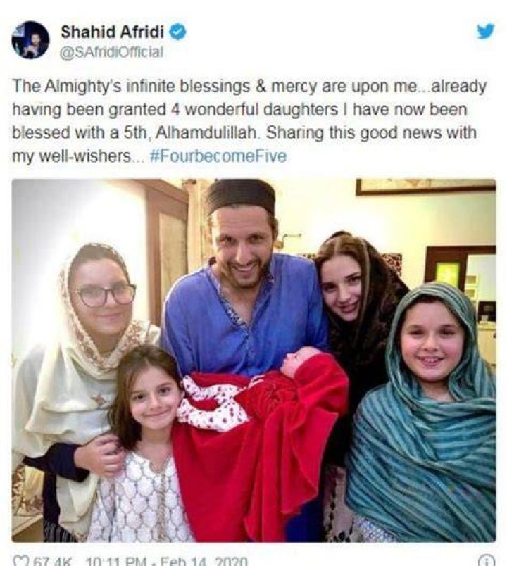 Shahid Afridi Biography, Age, Height, Wife, Net Worth, Family