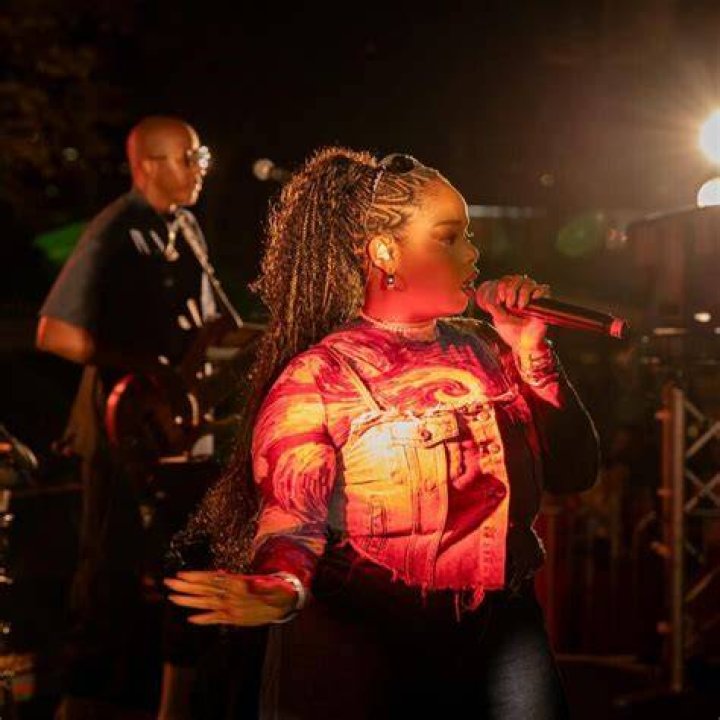 Shekhinah Biography, Age, Height, Husband, Net Worth, Family