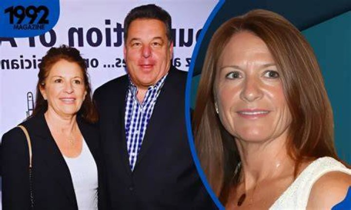 Steve Schirripa Biography, Age, Height, Wife, Net Worth, Family