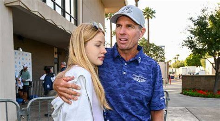 Steven Alker Biography, Age, Height, Wife, Net Worth, Family