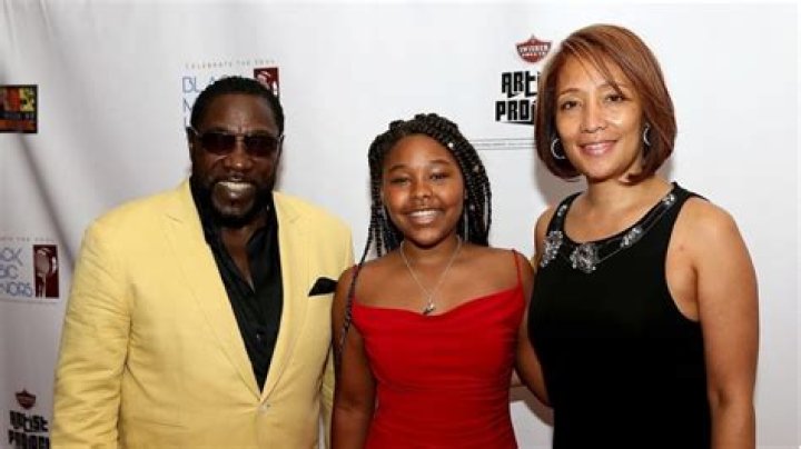 Supa Mandiwanzira Biography, Age, Height, Wife, Net Worth, Family