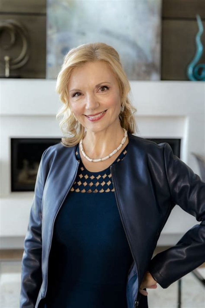 Teryl Rothery Biography, Age, Height, Husband, Net Worth, Family