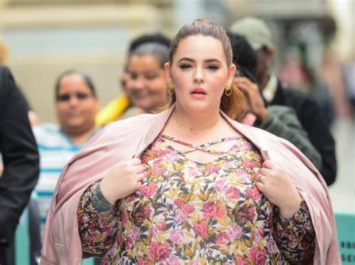 Tess Holliday Biography, Age, Height, Husband, Net Worth, Family