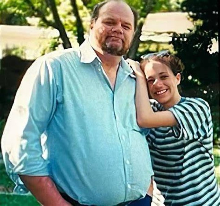 Thomas W. Markle Biography, Age, Height, Wife, Net Worth, Family