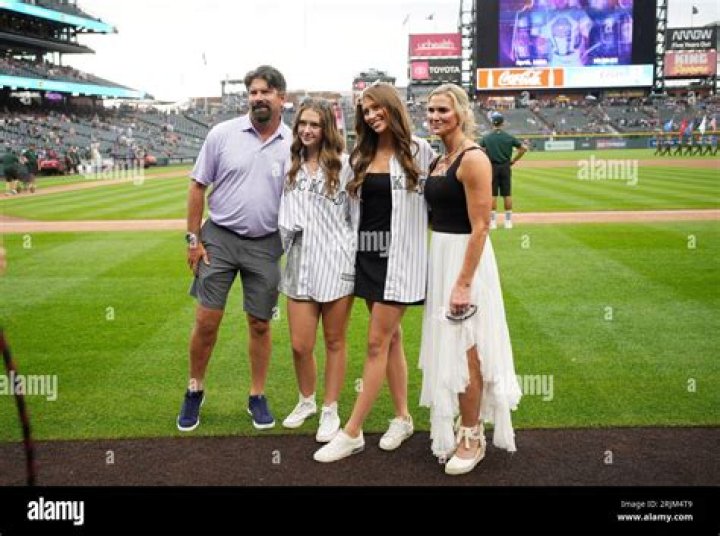 Todd Helton Biography, Age, Height, Wife, Net Worth, Family