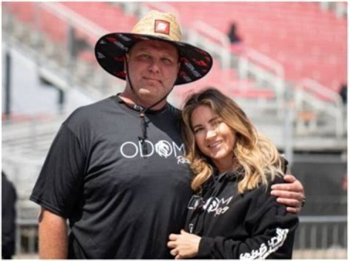Tony Hoffman Biography, Age, Height, Husband, Net Worth, Family