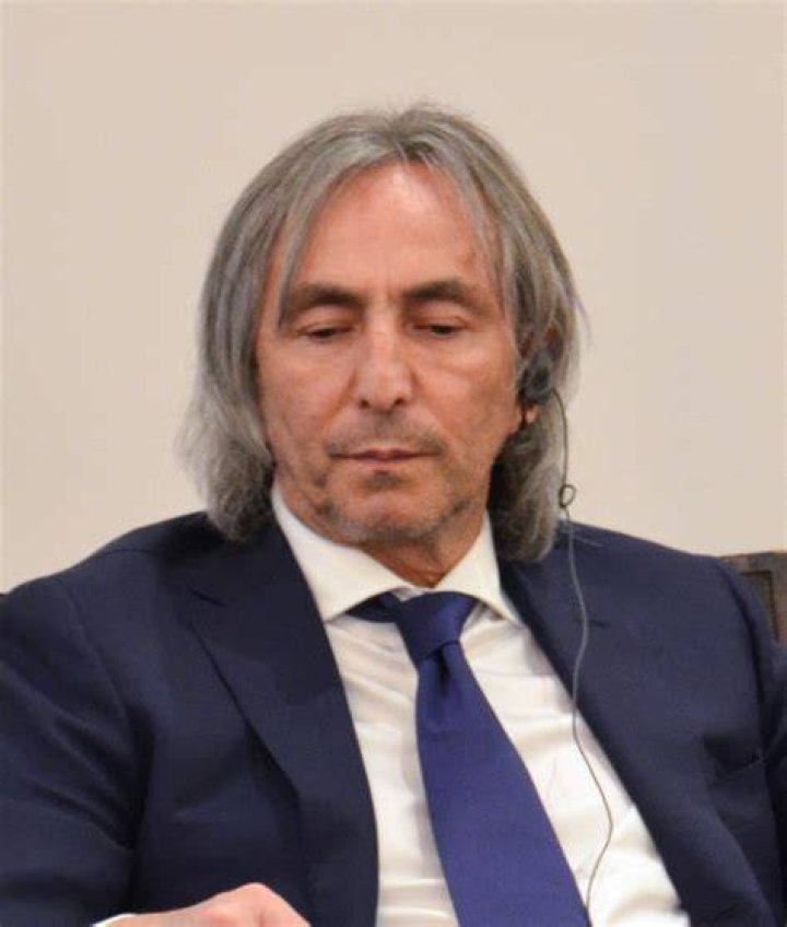 Umar Dzhabrailov biografía, edad, altura, esposo, net worth, familia