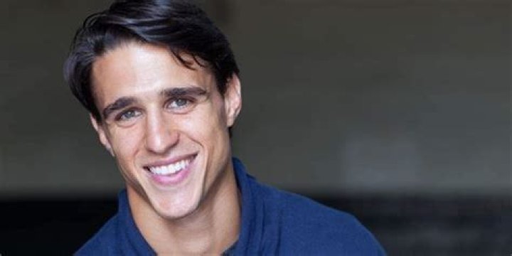 Valentin Trujillo Biography, Age, Height, Wife, Net Worth, Family
