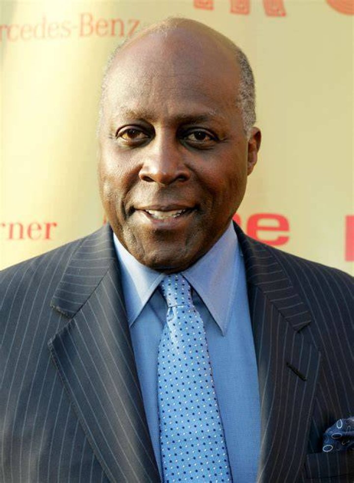 Vernon Jordan Biography, Age, Height, Wife, Net Worth, Family