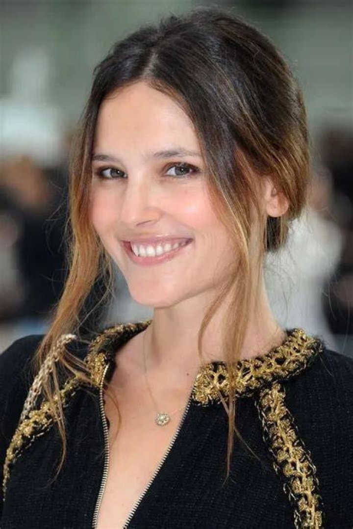 Virginie Ledoyen biografía, edad, altura, esposa, net worth, familia