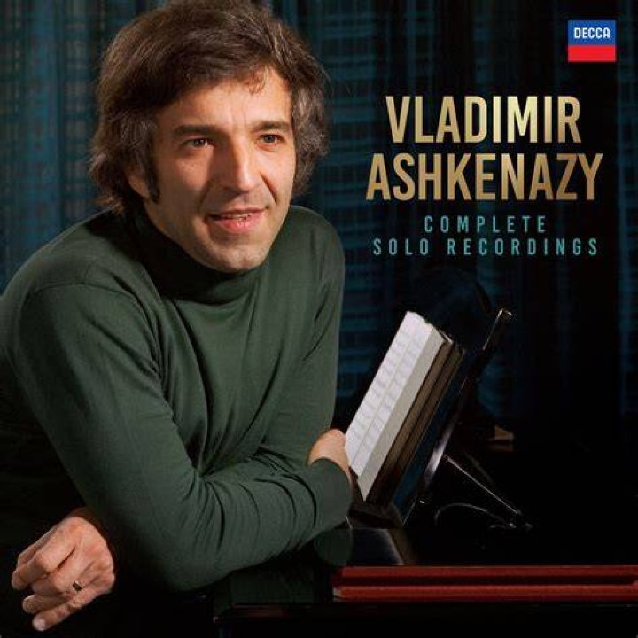 Vladimir Ashkenazy Biography, Age, Height, Wife, Net Worth, Family
