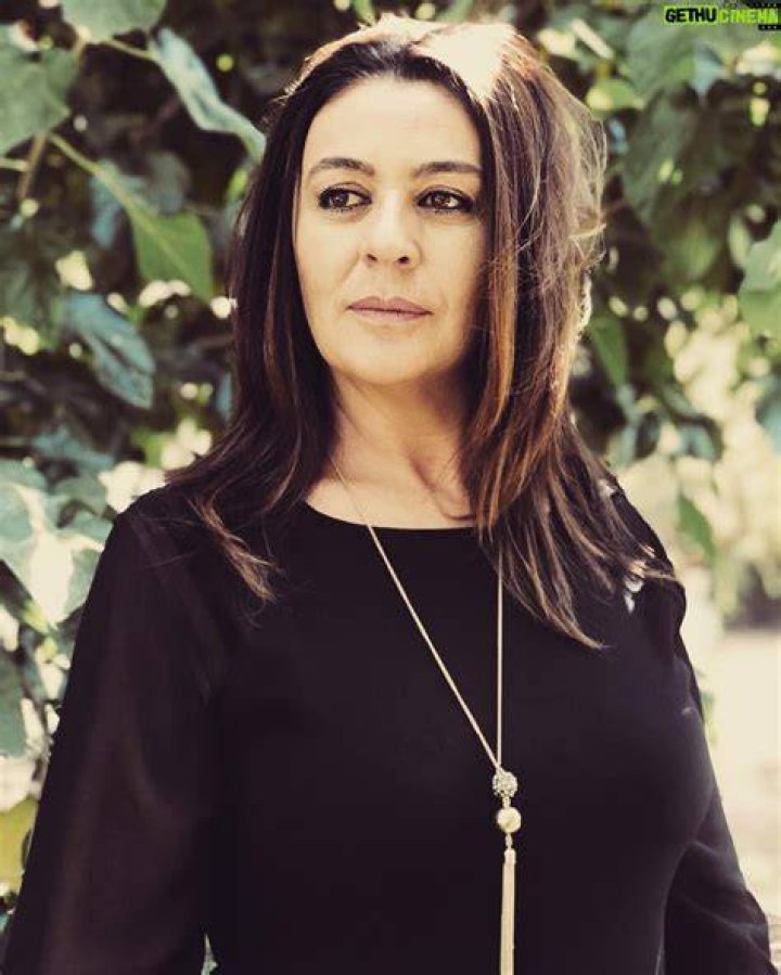 Zeyno Eracar Biography, Age, Height, Husband, Net Worth, Family